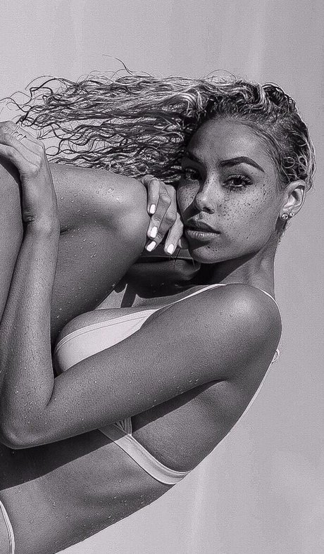 赤毛の太めOnlyFans ヌード 写真