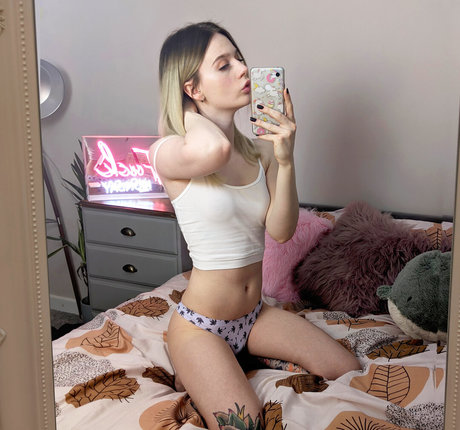 AlexisHealy セックススター 写真