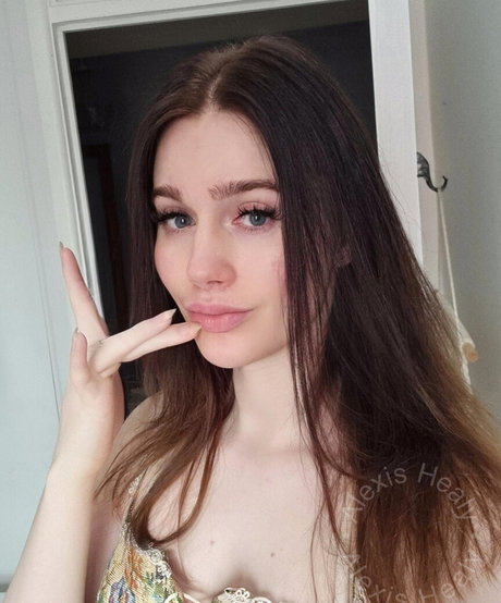 AlexisHealy セックススター 写真