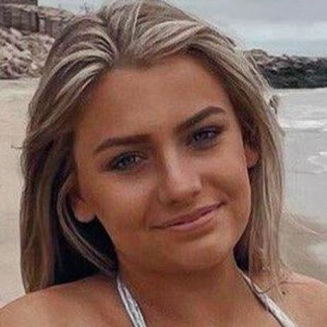 Itsadelecash ポルノ女優 画像