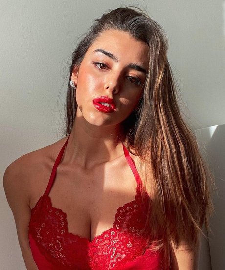 スマイルオンリーファンズ アダルト無料 写真