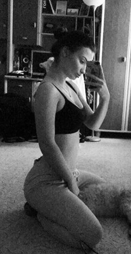 Kalicz Laura ポルノスター ホット 写真