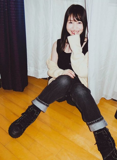 19歳のOnlyFans 無料エロ 写真