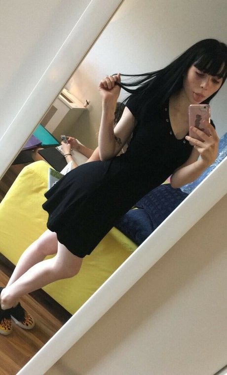 quinnie666 ヌード女優 ギャラリー