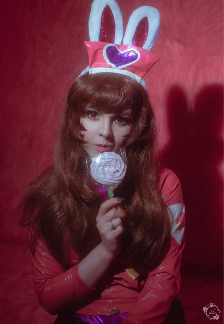 Bizarre Deer エロティックなスター 写真