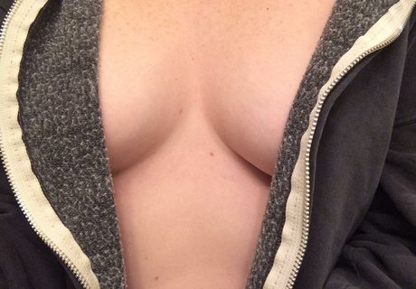 FreshBeaver アダルトモデル 画像