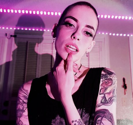 熟女乱交OnlyFans セックス 写真