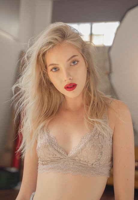 Belleyou モデル 画像