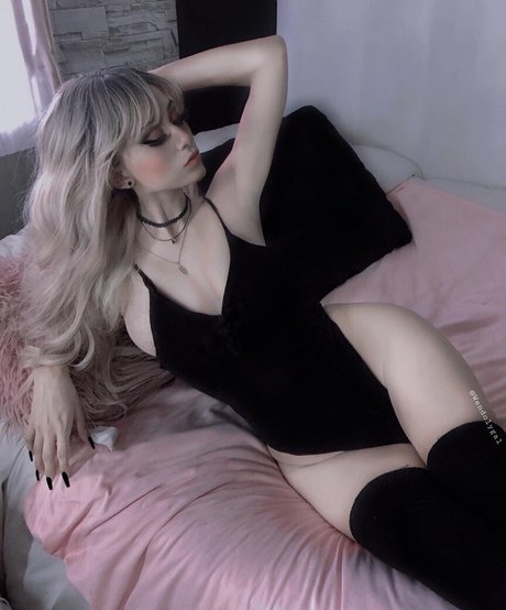 wendollygal セクシーなスター 写真