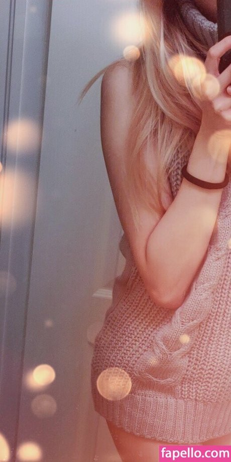 痩せたアジア人ティーン OnlyFans 無料エロ 写真