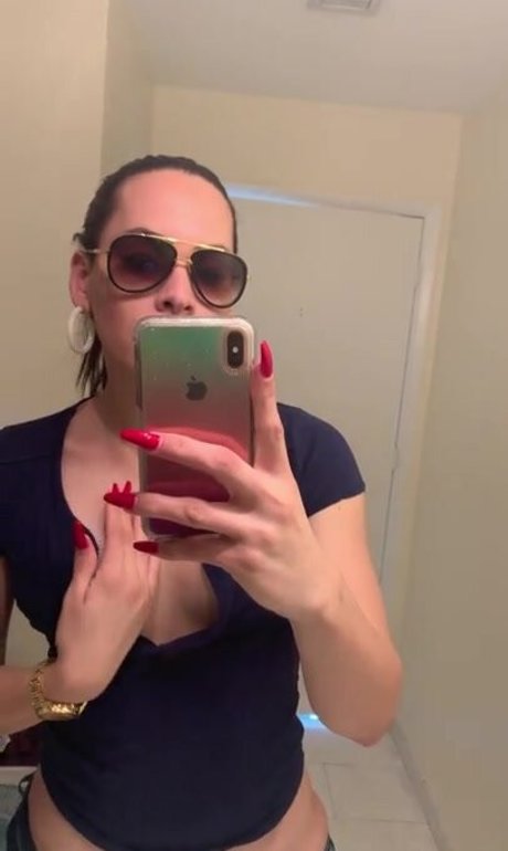 Hung Sonya ヌード女優 アーカイブ