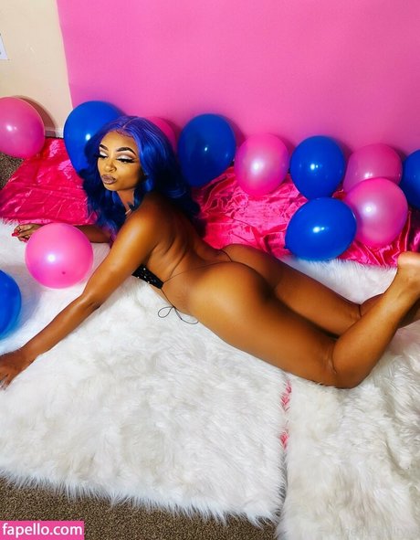 アナルファックOnlyFans セクシーヌード 写真