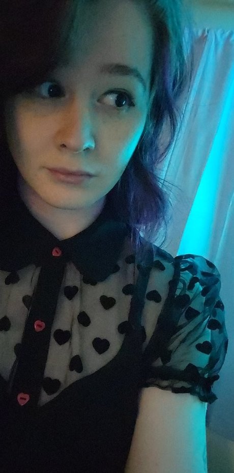 痴女オンリーファン トップ 画像