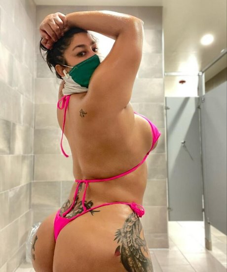 Creidalife エロティックなスター 写真