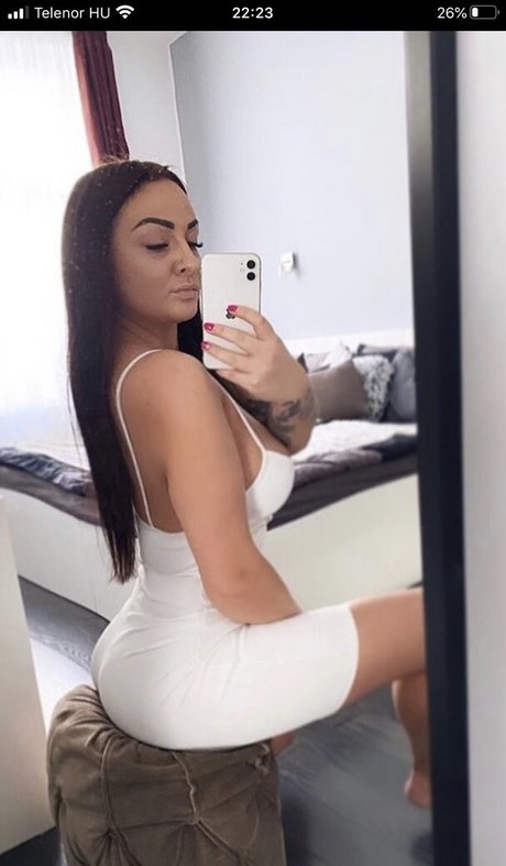 ぽっちゃり黒人OnlyFans 裸 画像