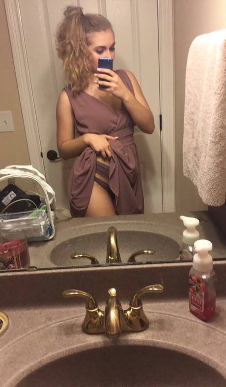 TaylorShines セクシーモデル ギャラリー