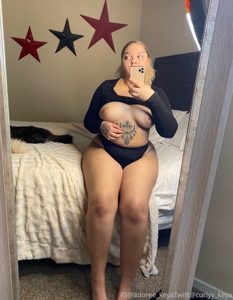 Zakeya Amber 美しいモデル 写真