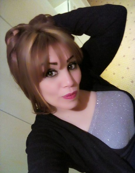 Aida Saad ポルノスター 高品質 写真