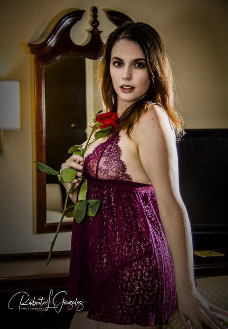 熟女のおまんこオンリーファンズ xxx 画像