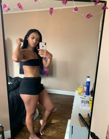 honeyqoldd 完璧なモデル 写真