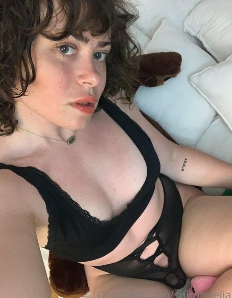 Nae Noelia エロティックなモデル 写真