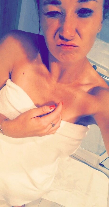 Julia Glushko セクシーモデル 写真