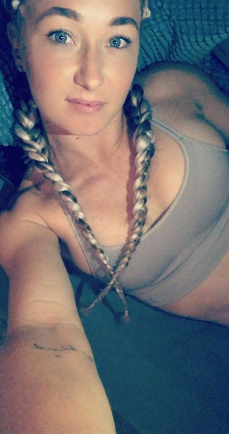 Julia Glushko ポルノスター ホット ギャラリー