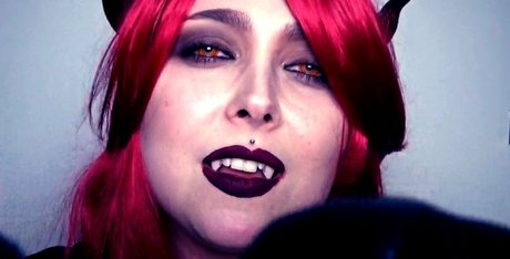 TheOneLilium ASMR 女優 ギャラリー