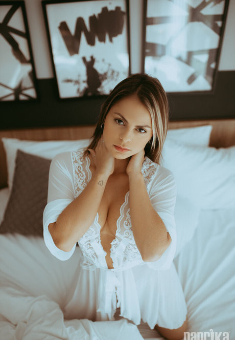 Nai Costa 可愛い女優 写真