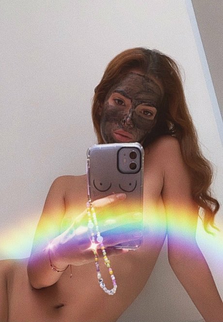 rennaacer ポルノスター セクシー 写真