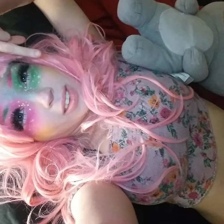 小柄な妻OnlyFans トップ アーカイブ