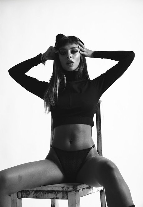 Greta Cozzolino 独占スター 画像