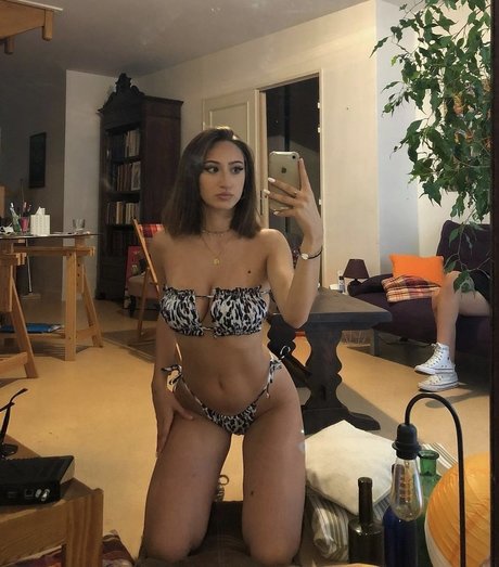 Clemnd_ ポルノスター トップ 写真