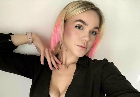 alicebrightt xxxモデル 画像