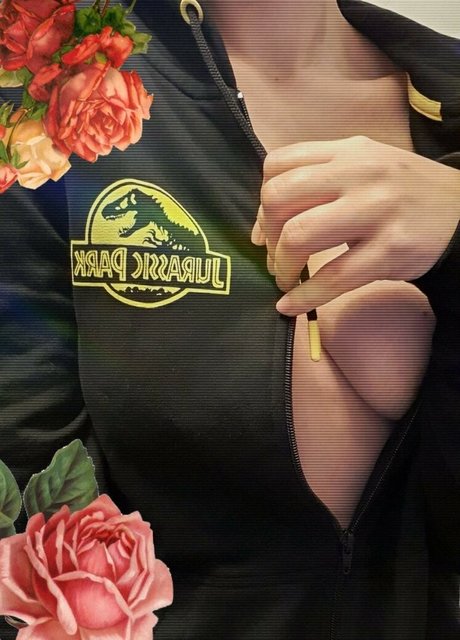 Italkwho エロティックモデル 写真