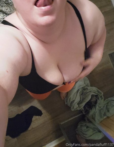 pandafluff1137 アダルトモデル 写真