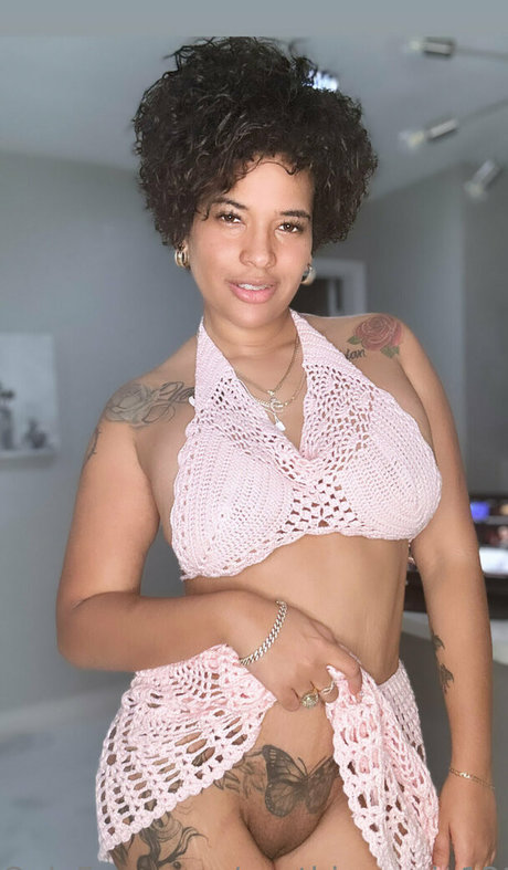 ソロオンリーファンズ セクシー ギャラリー