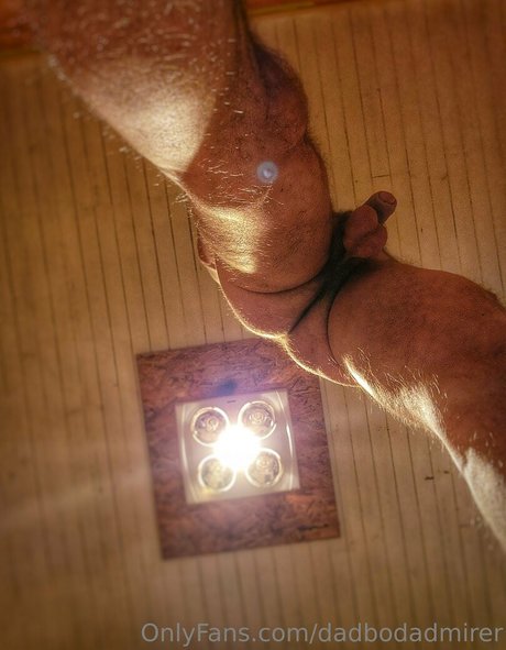 かわいいティーンのオンリーファンズ ポルノグラフィック 写真