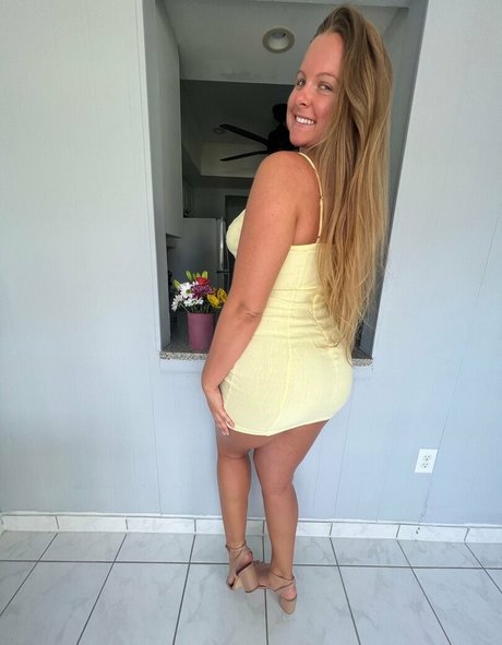 興奮した看護師OnlyFans ホットヌード 画像