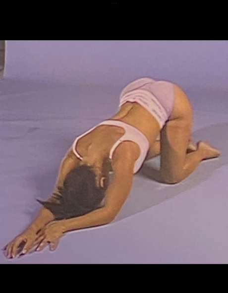 フェラチオ アジア人 OnlyFans 無料セクシー 写真