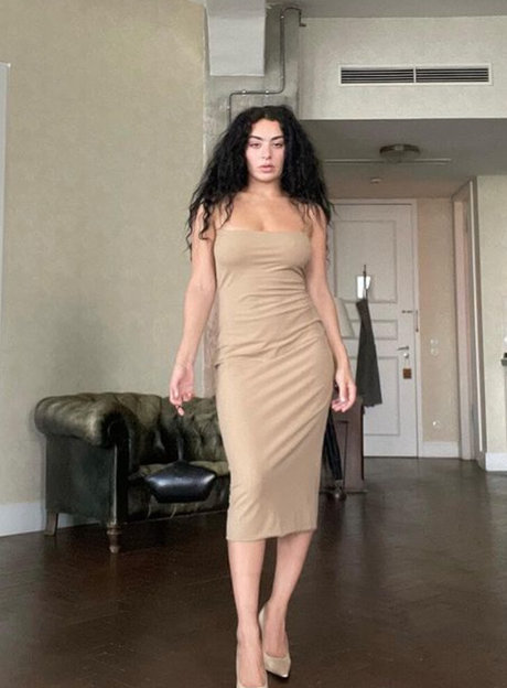 縛られたOnlyFans ホットセックス 画像