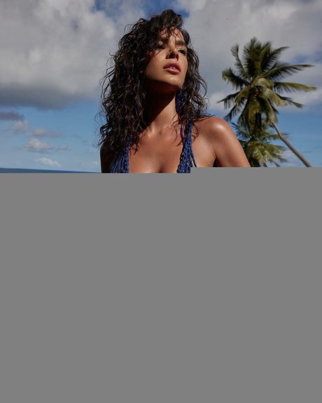 Bruna Marquezine アダルトスター 写真