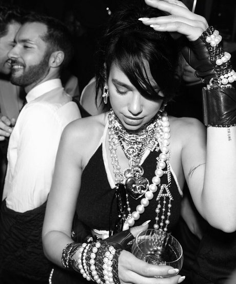 Dua Lipa かわいいスター ギャラリー