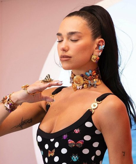 かわいいティーンのオンリーファンズ 限定 画像