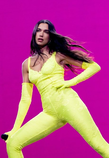 寝取られアマチュアOnlyFans 無料セクシー 写真