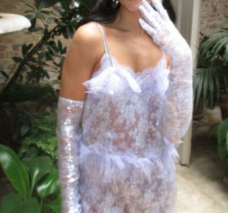 Dua Lipa セクシーなポルノスター 写真