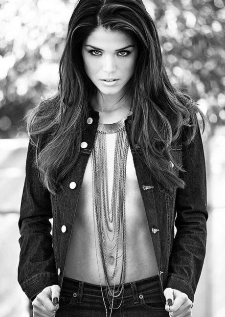 Marie Avgeropoulos 可愛いモデル ギャラリー