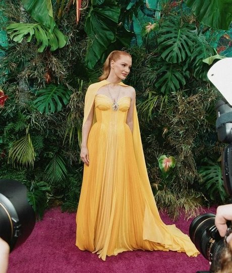 年配の熟女オンリーファンズ 無料 写真