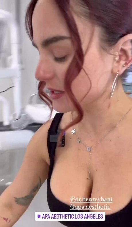 Joanna Jojo Levesque 完璧なスター 写真