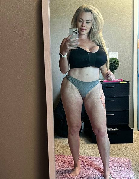 OnlyFansの普及 無料xxx 写真